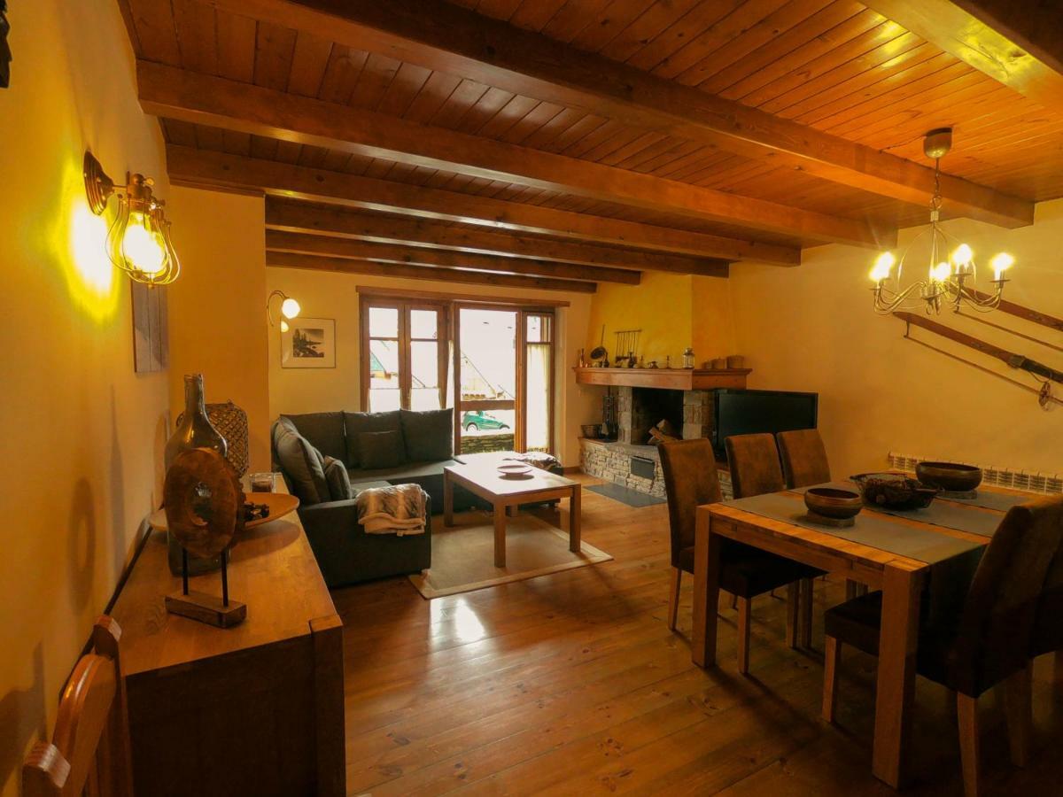 Apartamento Aneto Les Bordes ภายนอก รูปภาพ