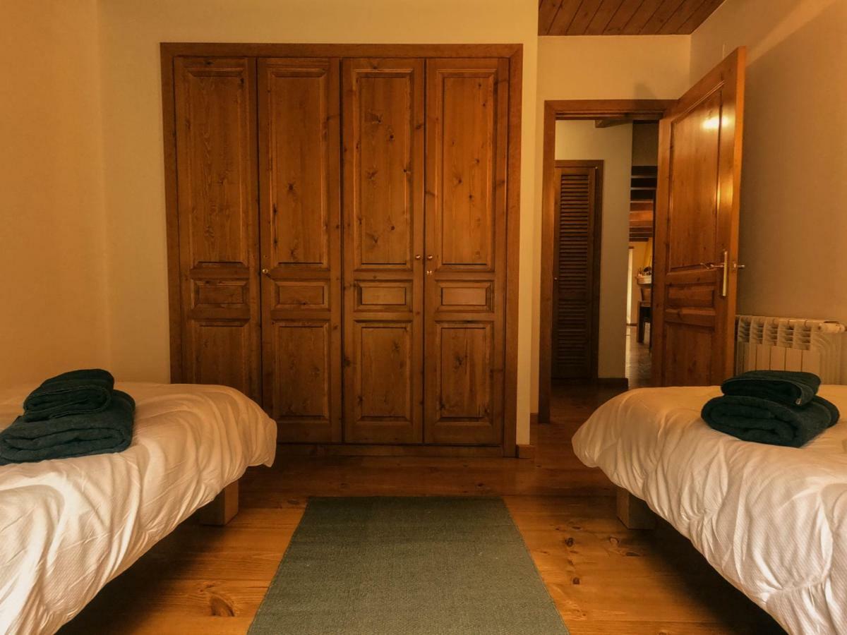 Apartamento Aneto Les Bordes ภายนอก รูปภาพ