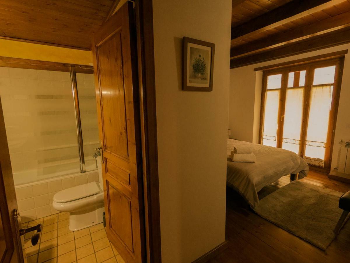 Apartamento Aneto Les Bordes ภายนอก รูปภาพ